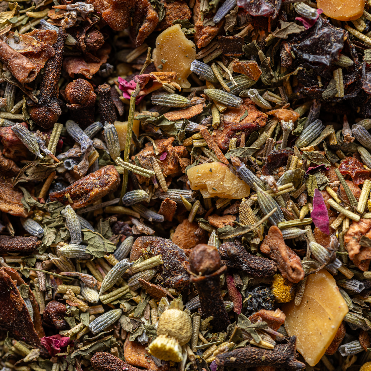 D&Tea Coze Cottage Closeup of Tea Blend