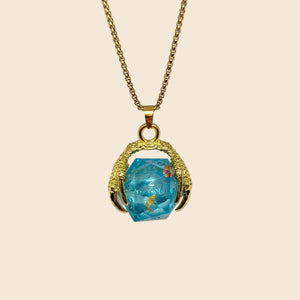 Dragon Claw D20 Dice Necklace & Keychain Set